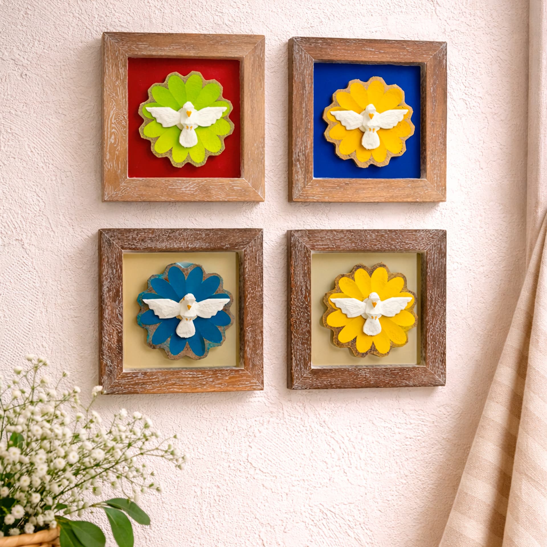 Quadrinho Decorativo Divino Espírito Santo - galeria